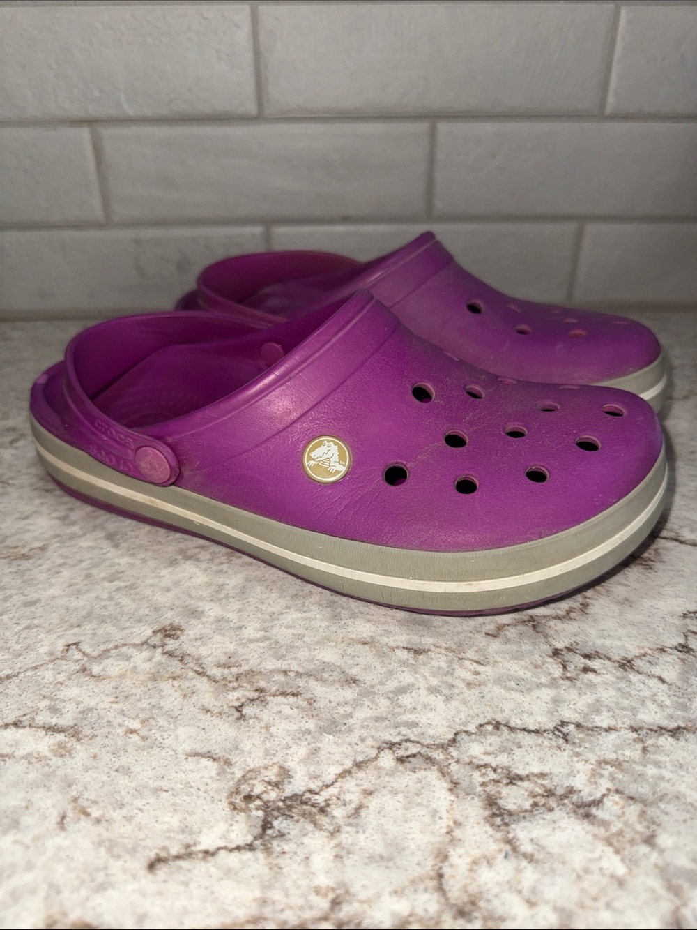 Crocs Crocband Clog U-A Clog Size Men 6 Women 8 purple pivot strap read